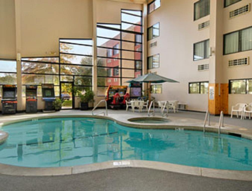 Days Inn By Wyndham Керксвілл Зручності фото